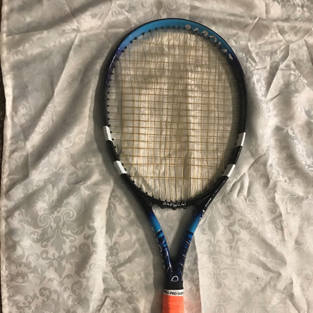 Tennis racket